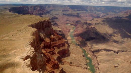 Grand Canyon na leteckém pohledu