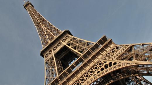 Eiffelova věž v Paříži