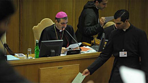 Ve Vatikánu začala synoda o nové evangelizaci