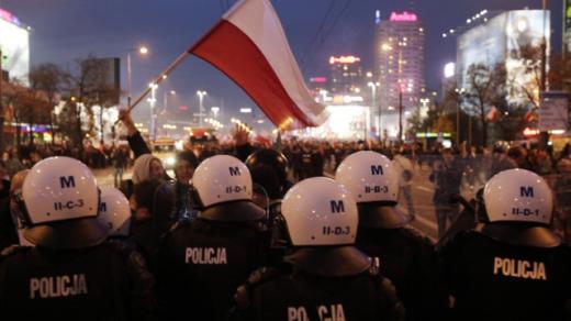 Včerejší střet policie se stoupenci ultranacionalistů v Polsku