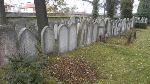 Heřmanův Městec - židovský hřbitov