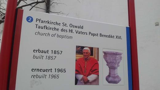 Pro místní zůstane jejich rodák navždy papežem