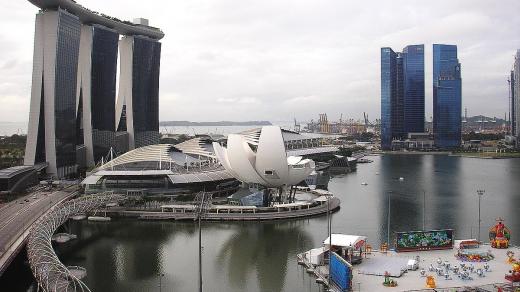 Singapur chce být multikulturní a zároveň mít svůj rozvoj pod kontrolou