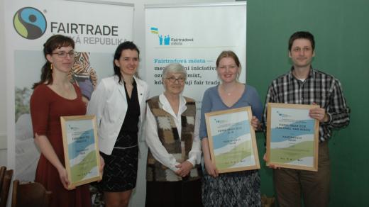 Zástupcí tří sborů Českobratrské církve evangelické převzali 16. dubna 2013 titul Fairtradový sbor