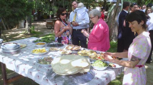 catering na svatbě v podání Michala Rachada Hromase