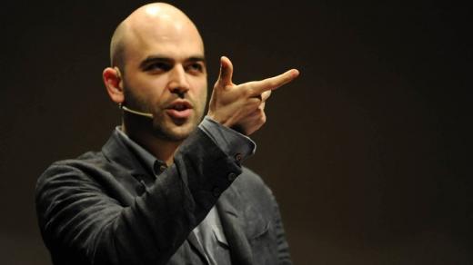 Italský spisovatel a novinář Roberto Saviano