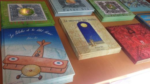 Kniha Antoina de Saint-Exupéryho patří ve Francii k národním pokladům