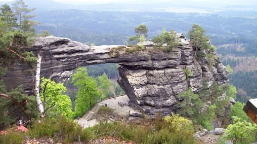 Pravčická brána - vyhlídka naproti