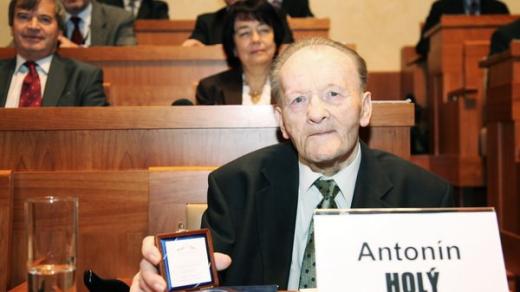 Prof. Antonín Holý 