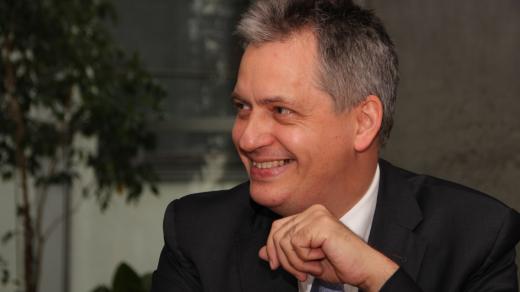 Jiří Dienstbier, ministr pro lidská práva, rovné příležitosti a legislativu