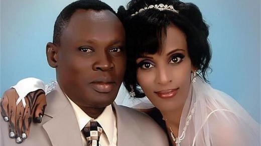 Svatební fotografie súdánské křesťanky Meriam Ibrahimové 