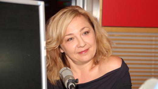 Tereza Vrábelová v Hostu Radiožurnálu přiblížila, jak vznikají příběhy v cyklu Nevinné lžiNevinné lži