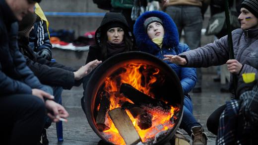Czech Press Photo, kategorie Aktualita, 1. místo FILIP SINGER: Začátek, Kyjev, Ukrajina, zima 2013