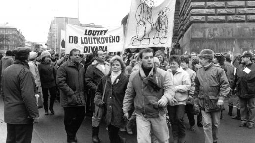 Lidé u Národního muzea