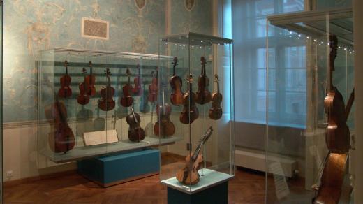 Expozice - housle 