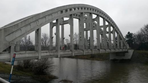 Most Sokolovských hrdinů v Karviné-Darkově
