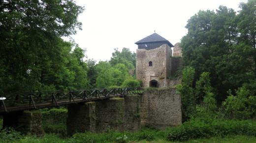 Zřícenina hradu Lukov na Zlínsku