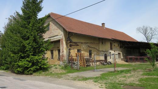 Vesnický dům čp 2 ve Vračovicích