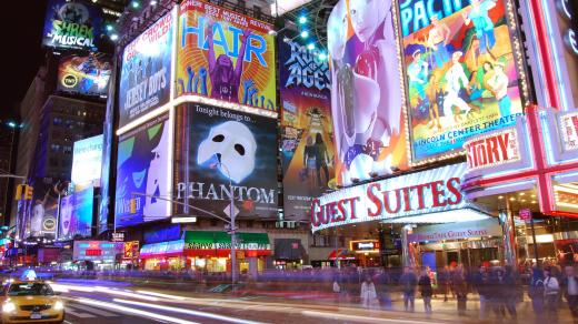 Times Square v New Yourku - reklama - reklamy