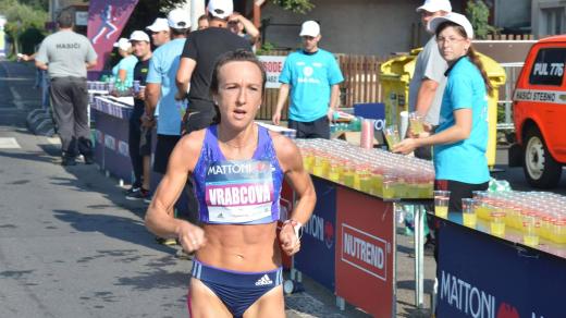Eva Vrabcová na ústeckém půlmaratonu zářila. 