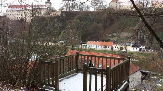 Vyhlídka Gutha-Jarkovského, v pozadí bechyňský zámek