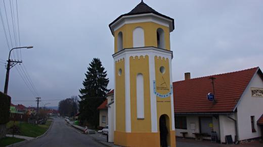 Zvonice byla centrem vesnice u hospody a obchodu