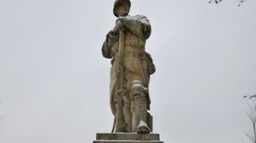 Mařatkova socha francouzského legionáře
