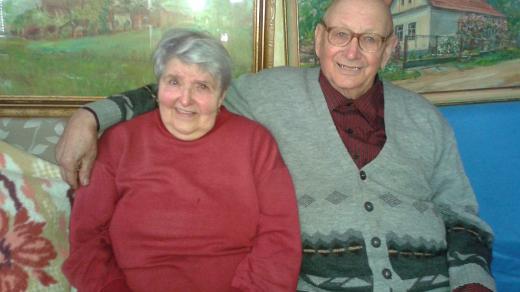 Manželé Vašatovi oslavili 60 let společného života. Jaký je jejich recept na dlouholetý spokojený vztah? 