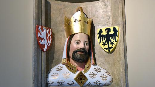 Návštěvníci výstavy poprvé uvidí barevnou kopii busty Karla IV. Památkáři ji vytvářeli zhruba půl roku