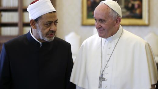 Imám Ahmad al-Tajíb navštívil papeže Františka