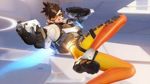 Tracer ze hry Overwatch