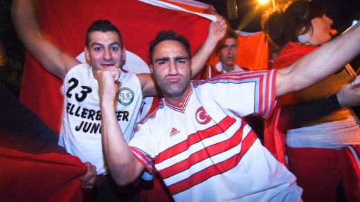 Turečtí fanoušci na EURU 2008