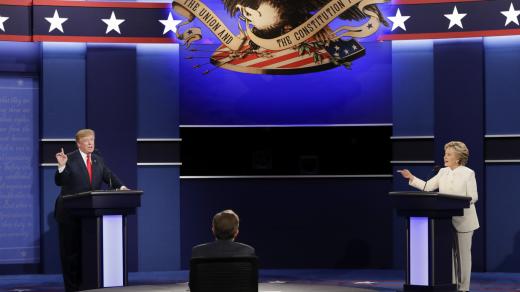 Třetí předvolební debata v USA