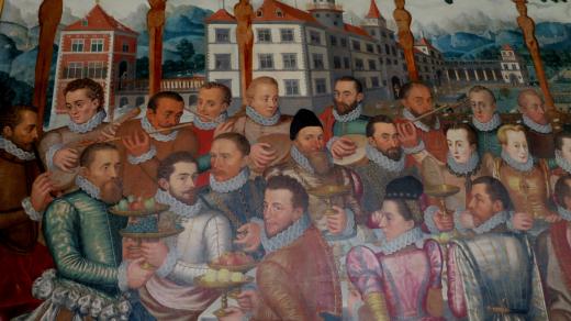 Určit místo, kde rodina Hohenemsů na zahradní slavnosti hoduje, se zatím odborníkům určit nepodařilo