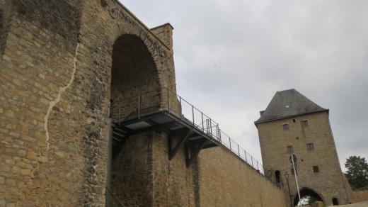 Václavova zeď patří mezi vyhledávané turistické cíle v Lucemburku