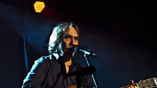 Jaromír Nohavica často a rád koncertuje i na Slovensku a v Polsku