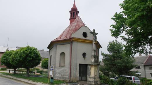 Kaple v Lipňanech pochází již z 18. století