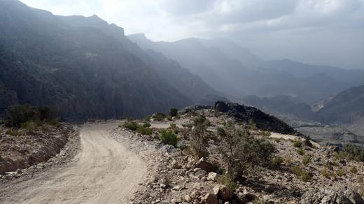 Než vyrazíte v Ománu na túru, je třeba se dostat do míst, kde začínají značené stezky