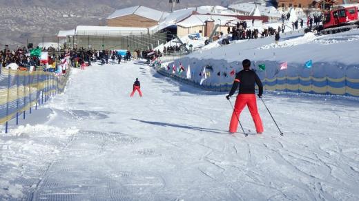 Sjezdovky nejsou dlouhé, ale místní nejsou nijak nároční lyžaři