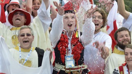Polští poutníci slaví ohlášení Světového dne mládeže v Krakově