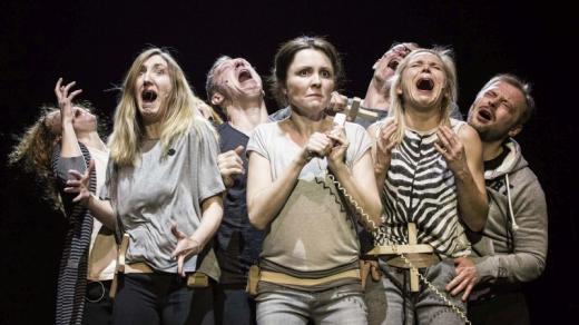 Z představení Olivera Frljiće Prokletí 