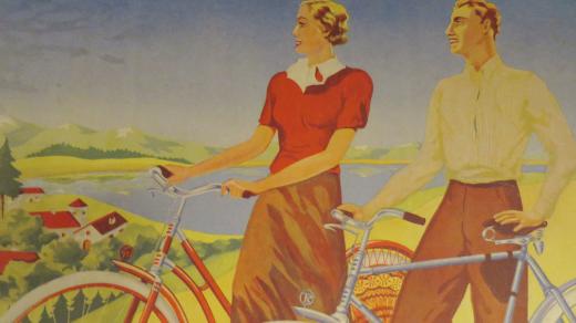 V Prvním českém muzeu cyklistiky v Nových Hradech uvidíte celou řadu dobových reklam
