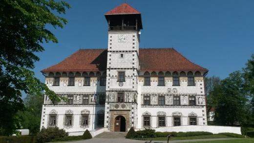 Zámek ve Staré Vsi nad Ondřejnicí je renesanční perlo Moravy a Slezska