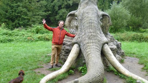 Michal Olšiak u svého mamuta