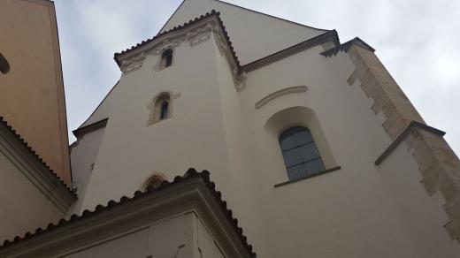 Pražská křižovatka, původně kostel svaté Anny