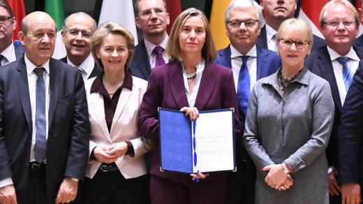 Dohoda 23 členských států Evropské unie o posílení vzájemné spolupráce v oblasti armády