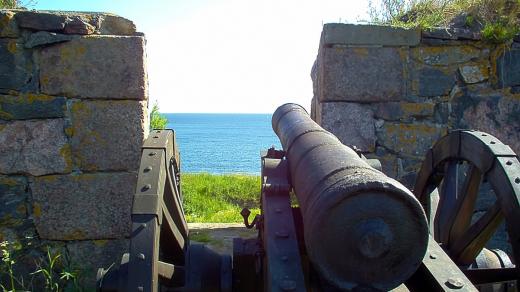 Pevnost začala vznikat v roce 1748, kdy bylo Finsko ještě součástí švédského království