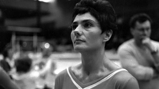 Eva Bosáková (18. 12. 1931 – 10. 1. 1991); československá gymnastka v roce 1962