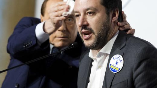 Silvio Berlusconi a Matteo Salvini
