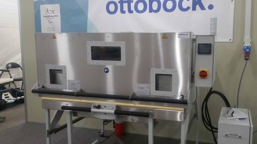 Vybavení servisní dílny firmy Ottobock a paralympiádě v Pchjongchangu
